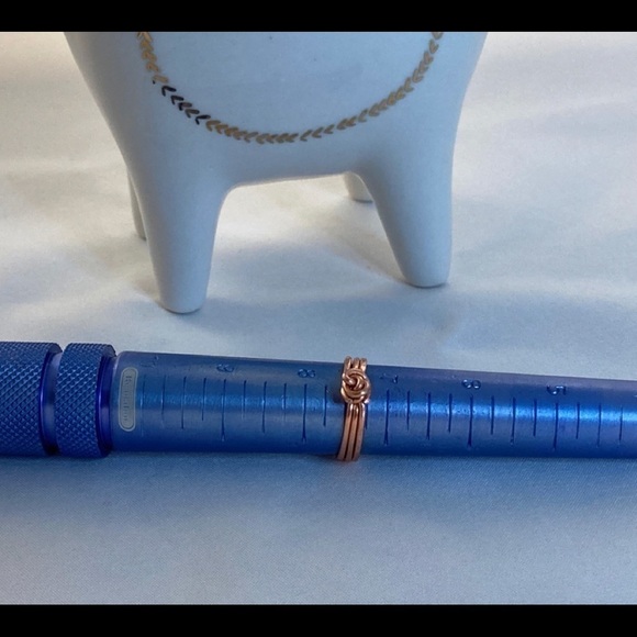 ARTISAN Hammered Copper Knot Ring Size 7.5 - Picture 4 of 9